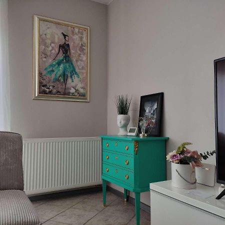 Apartments Near Old Town With Private Parking Kaunas Exterior foto